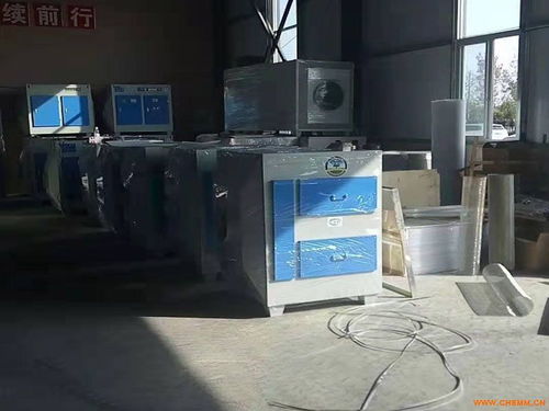 株洲香精廠廢氣臭味治理安裝活性炭吸附設備